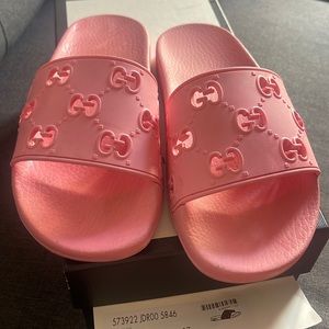 Gucci slides